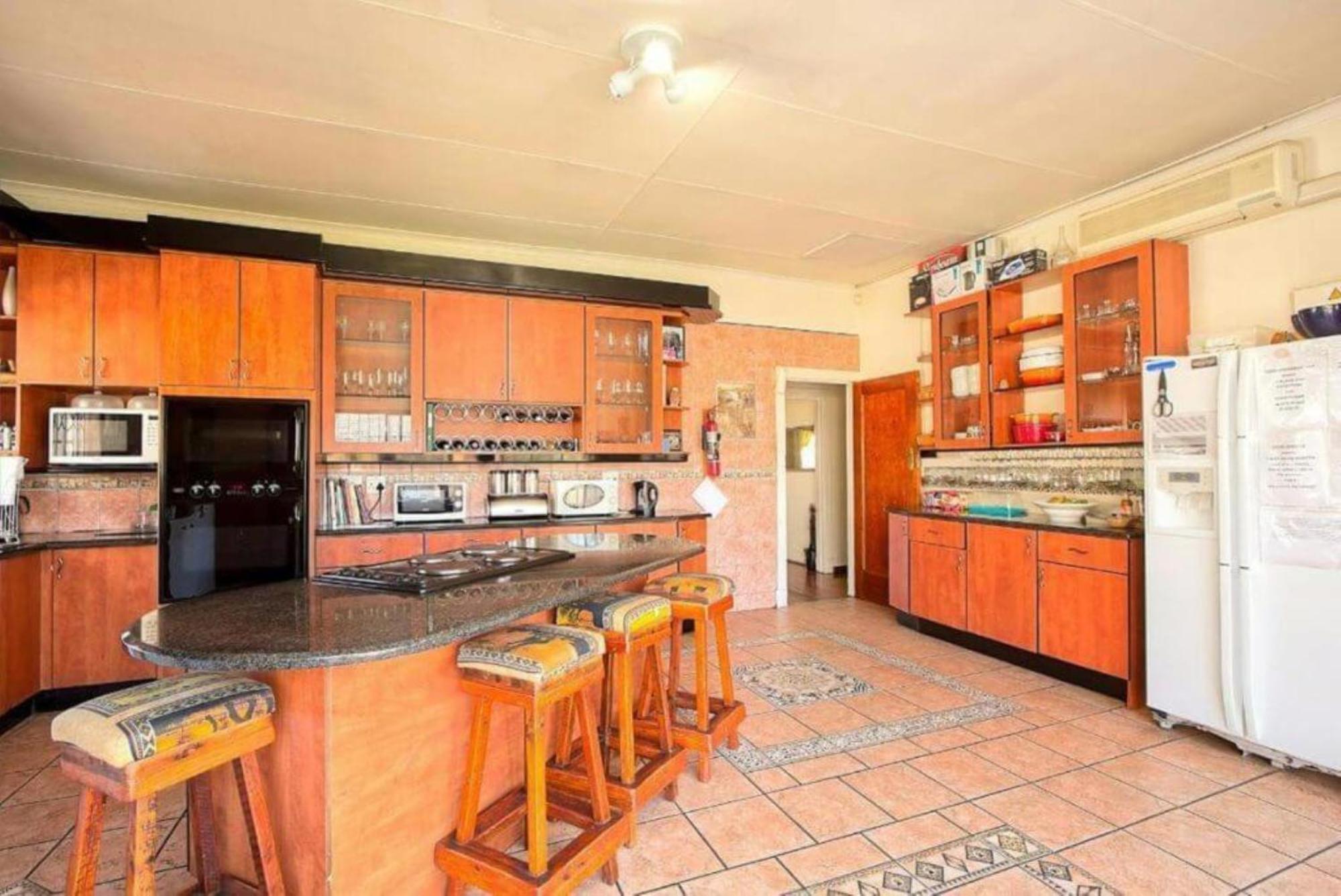 African Elephant Guesthouse 杰米斯顿 外观 照片